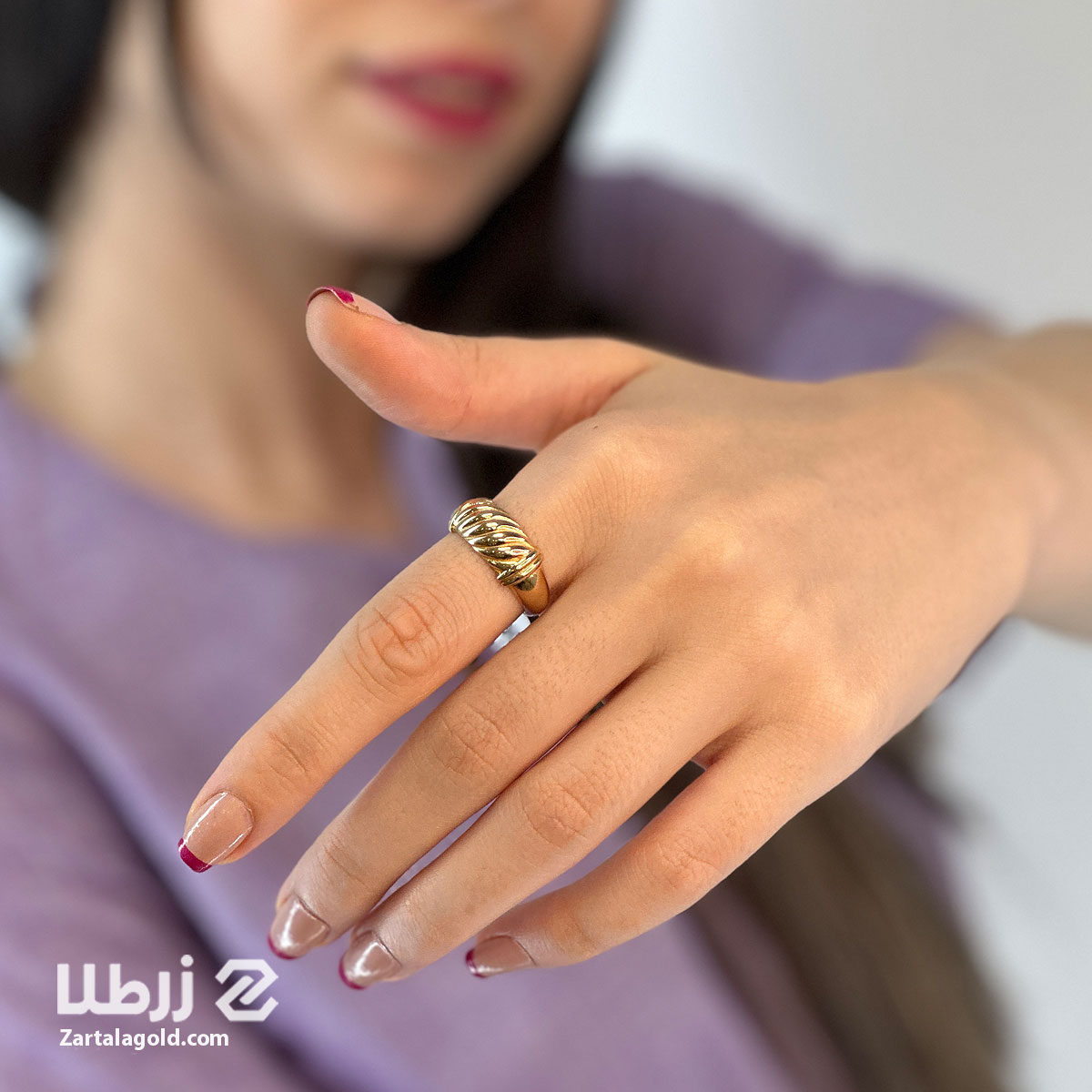 انگشتر طلا مدرن طرح حلزونی انگشتر طلا مدرن طرح حلزونی کد R18255